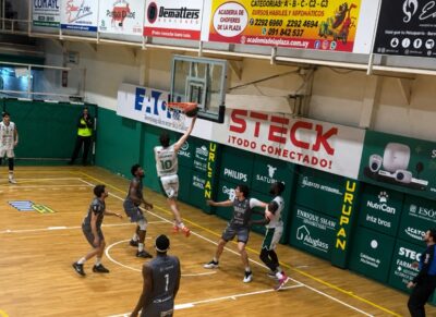 Urupan ganó en doble alargue y aseguró su lugar en el octogonal