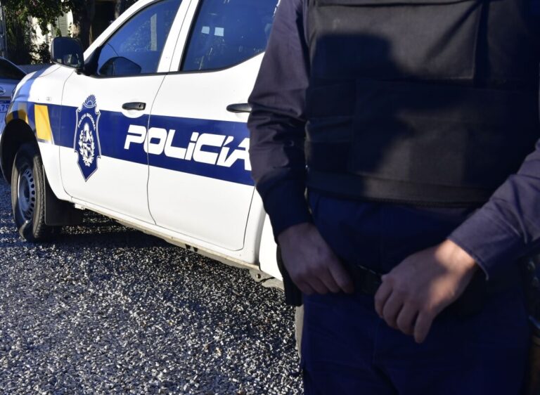 Aeroparque: un auto con cinco ocupantes fue atacado a balazos