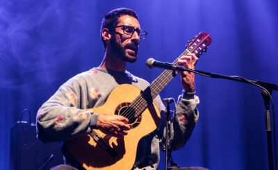 Marco presenta sus canciones en la ciudad que lo vió nacer y crecer