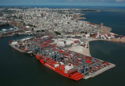Las exportaciones de bienes caen un 16% en agosto