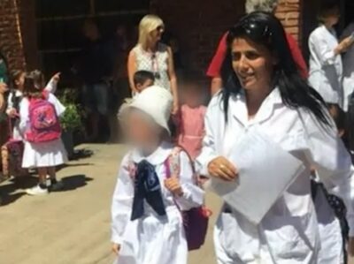 Maestra denuncia haber sido destituida por enfermedad