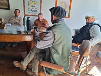 Autoridades departamentales de transporte se reunieron con gremio del taxi